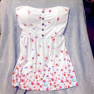 Cute White/Floral Strapless Top